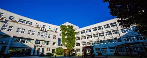 上海民办包玉刚实验学校中学招生简章