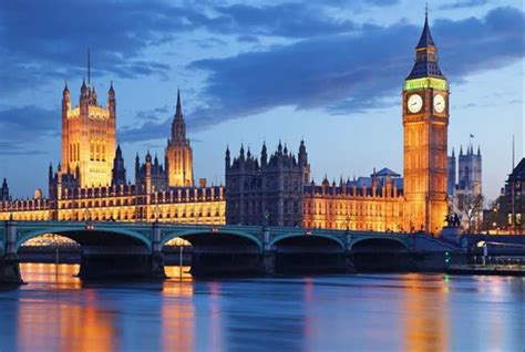 澳际出国留学—英国—办理优势