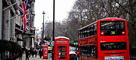 澳际出国留学—英国—办理优势