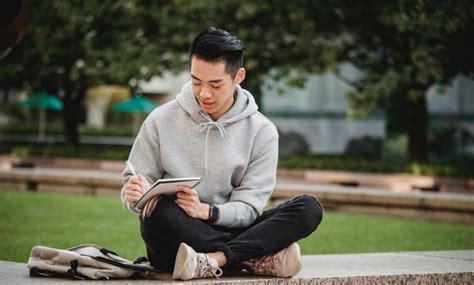 澳际出国留学—英国—办理优势