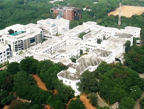 内蒙古中公考研—面授乐学逆袭协议B班