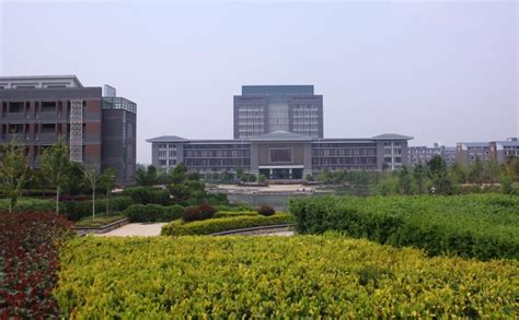 云南中公考研—面授乐学逆袭协议A班
