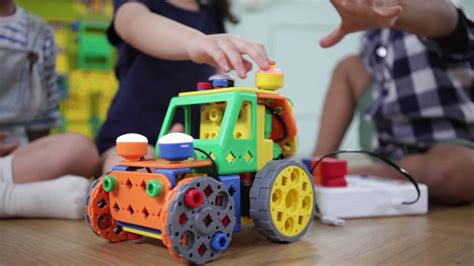 荆门乐博乐博UARO机器人课程