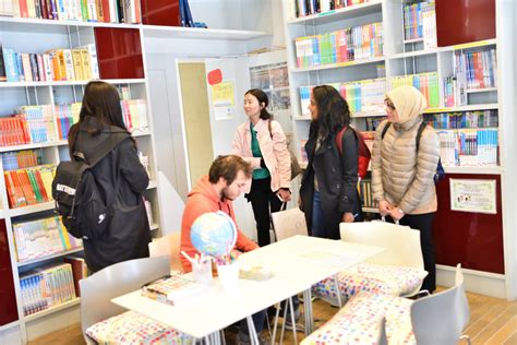 中瑞君华日语预科班