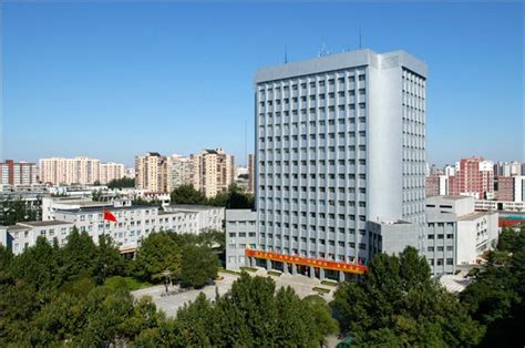 北京邮电大学-法国里昂商学院高级管理人员工商管理硕士（EMBA）