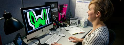 美国玛赫西大学艺术硕士（MFA）学位班