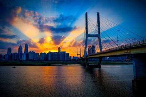 南昌大学建筑学专业（桥梁与隧道工程方向）课程研修班