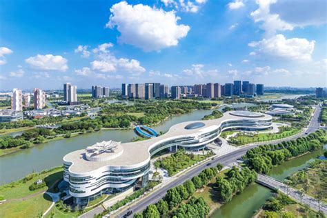 昆山经济技术开发区国际学校课程