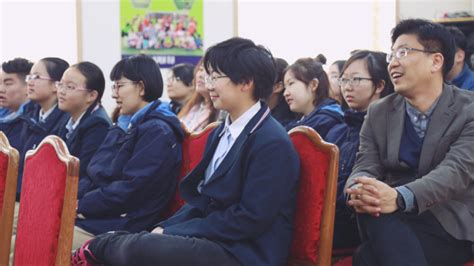 威海常春藤国际学校高中A-Level课程