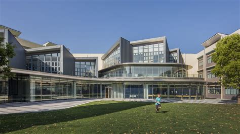 上海英国学校高中IB国际文凭证书课程