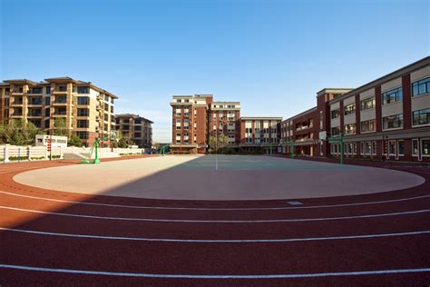 华东师范大学第二附属中学国际部初中中英双语课程