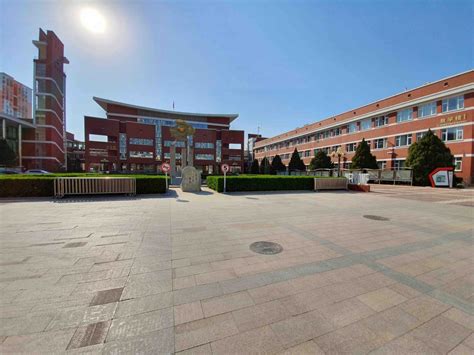 北京市第八中学国际部美国高中课程