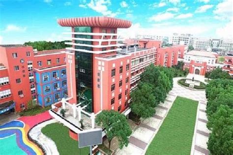 诸暨海亮教育国际学院VCE高中课程