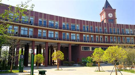 潍坊枫叶国际学校国际BC高中预备班