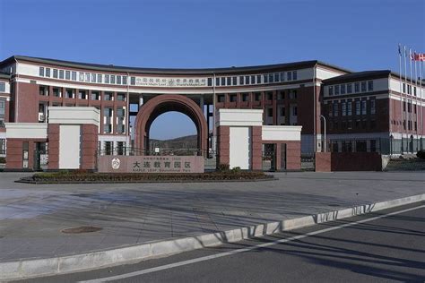 大连枫叶外籍人员子女学校国际小学课程