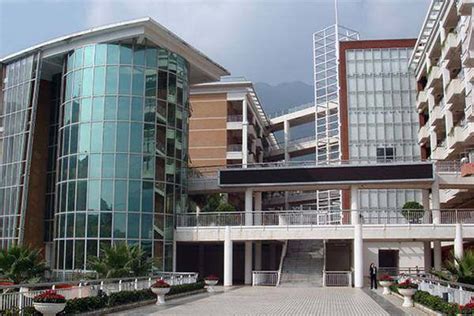 深圳实验学校国际教育基地高中课程