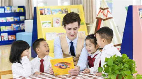 唐山枫华国际双语学校初中国内班