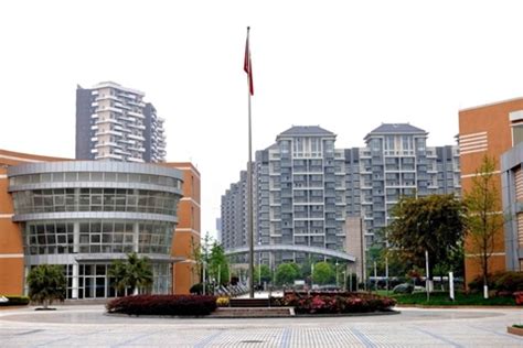 成都七中国际部中美IHS国际高中