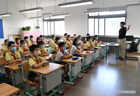 北京世青学校小学中英双语课程