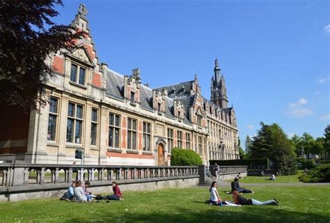 布鲁塞尔自由大学-招生简章