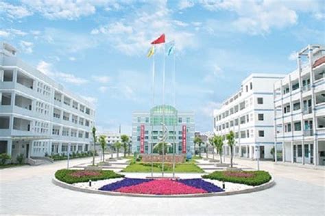 湖州枫叶国际学校初中招生简章