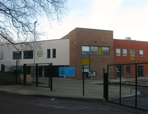 扬州世明双语小学