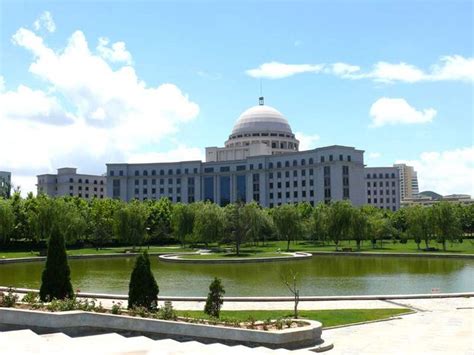 哈尔滨工业大学英国本科留学预科2021年招生简章