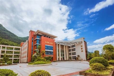 四川外国语大学HND3+2国际本硕连读项目招生简章