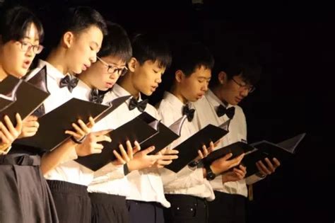 青岛万达赫德双语学校一小学双语课程