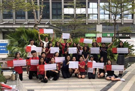 蛇口国际学校初中中英双语课程