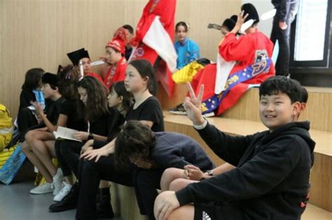 上海法国学校初中中英双语课程