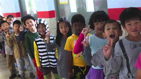 上海市民办中芯学校小学中英双语课程