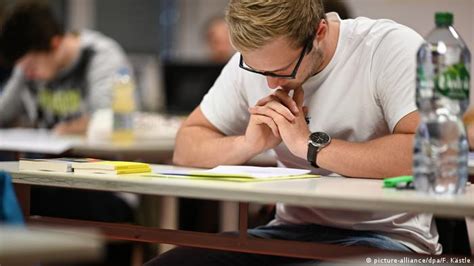 德国洪堡学院德国高中语言课程