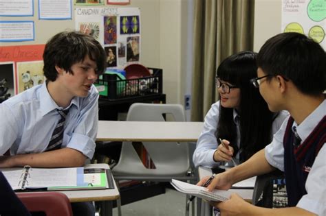 新府学外国语加拿大国际高中OSSD课程