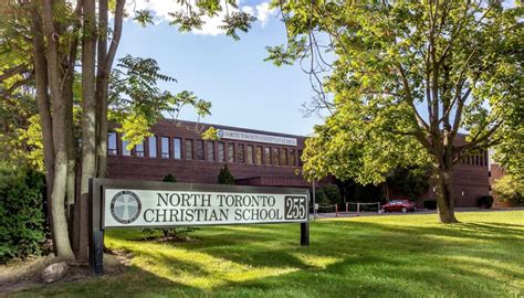 多伦多基督高中-招生简章