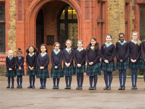 圣玛格利特女子中学-招生简章
