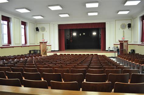 大都会中学-招生简章