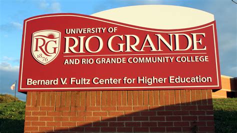 格兰德河学院-招生简章