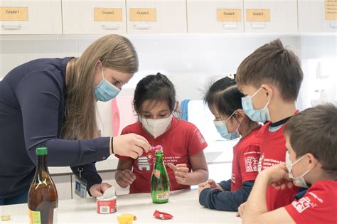 北京新亚学校德国高中实验班