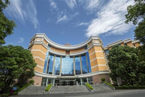 湖南大学劳动经济学专业在职研修班招生简章