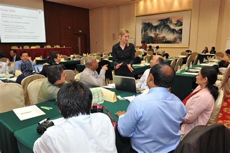 上海静安中级会计职称培训班、仁和会计