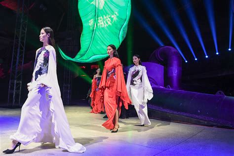 北京时尚管理作品集留学培训，全程面授，实战教学