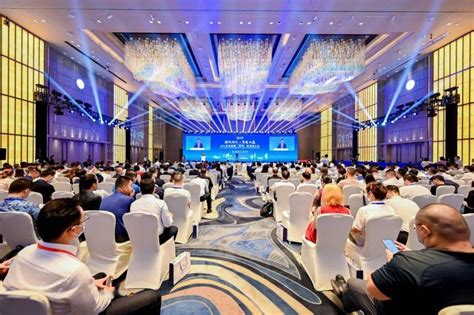 苏州相城区平面广告设计培训、零基础入门手把手教学