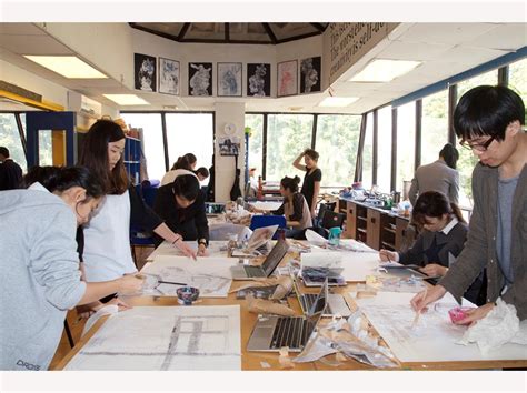 广州学平面设计去哪个学校