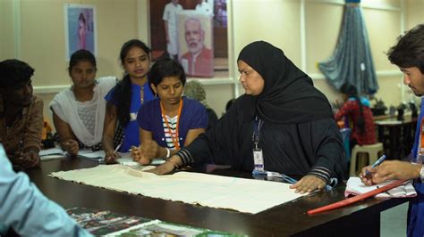 上海服装设计培训_服装设计作品集辅导