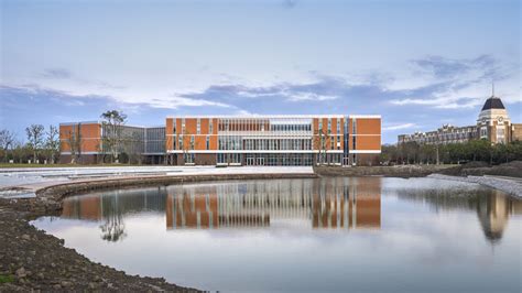 上海外国语**贤达学院-国际艺术本科-英美留学