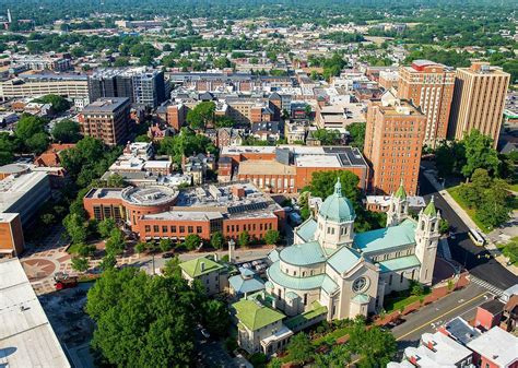 介绍弗吉尼亚州立邦联大学的相关资讯