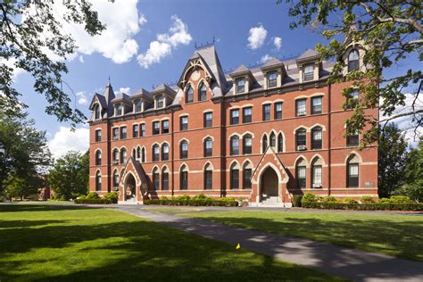 美国塔夫斯大学简介