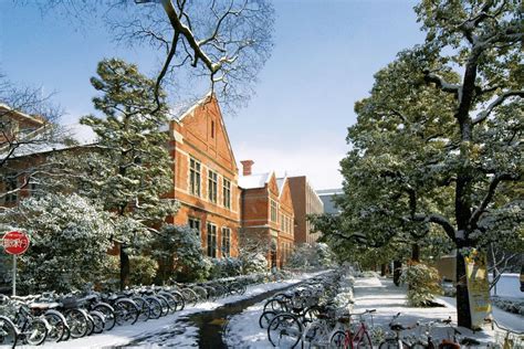 日本留学同志社大学学部介绍
