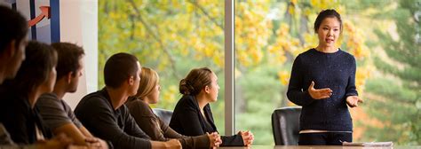 俄罗斯公共关系类专业留学介绍